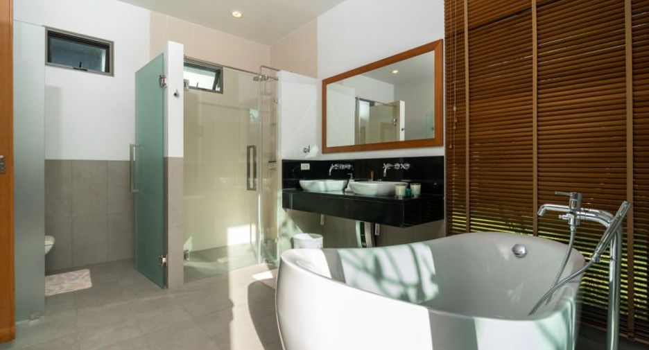 For rent 4 bedrooms villa in Thalang, Phuket