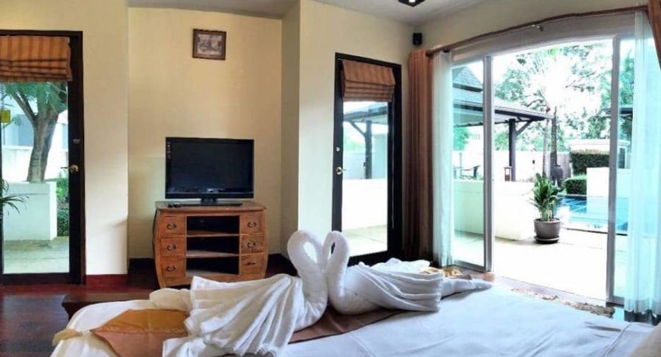 Villa en alquiler de 4 habitaciones en Mueang Phuket, Phuket