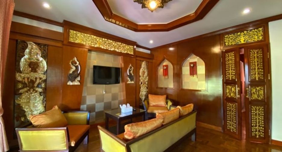 For sale 6 bedrooms retail Space in Mueang Chiang Mai, Chiang Mai