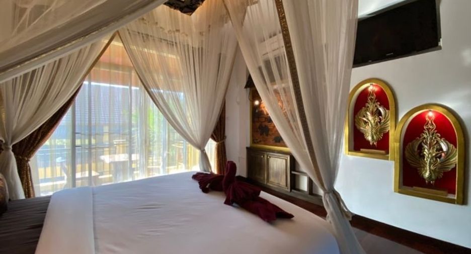 For sale 6 bedrooms retail Space in Mueang Chiang Mai, Chiang Mai