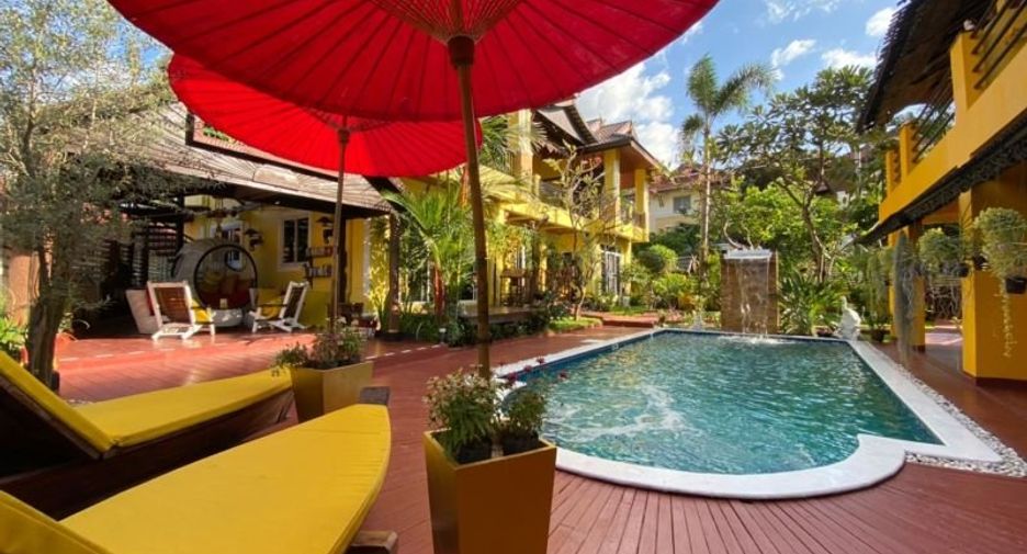 For sale 6 bedrooms retail Space in Mueang Chiang Mai, Chiang Mai