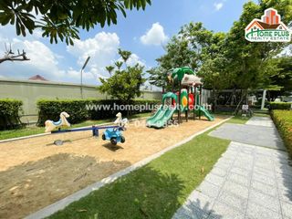 For sale 3 bedrooms townhouse in Saphan Sung, Bangkok