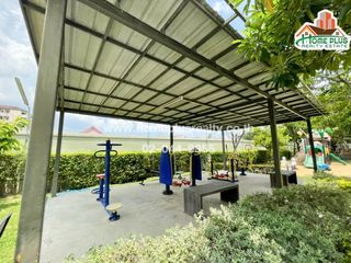 For sale 3 bedrooms townhouse in Saphan Sung, Bangkok