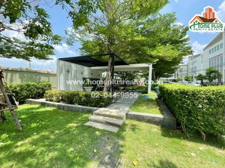 For sale 3 bedrooms townhouse in Saphan Sung, Bangkok