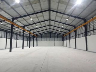 For sale そして for rent warehouse in Lam Luk Ka, Pathum Thani