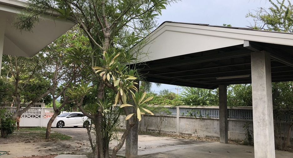 For rent 3 bed house in Cha Am, Phetchaburi