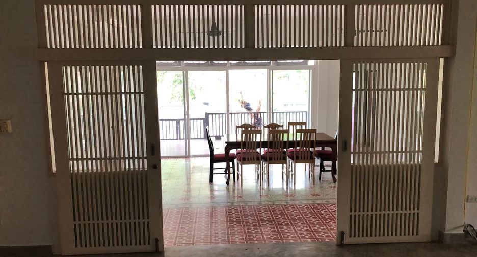 For rent 3 bed house in Cha Am, Phetchaburi