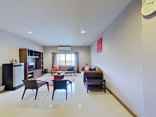 For rent 4 bed condo in South Pattaya, Pattaya