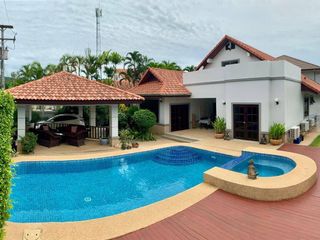 For sale 4 bed house in Hua Hin, Prachuap Khiri Khan