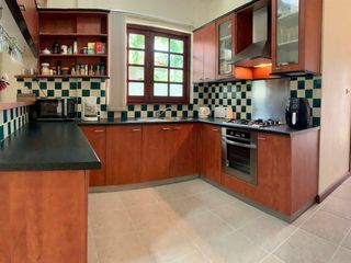 For sale 4 bed house in Hua Hin, Prachuap Khiri Khan