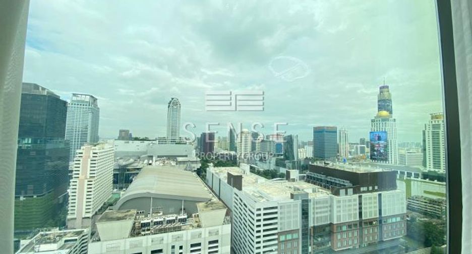 For rent 2 bedrooms condo in Pathum Wan, Bangkok