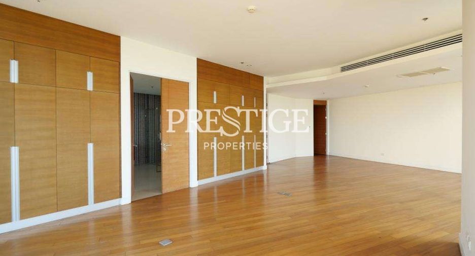 Condo en venta de 4 habitaciones en Bang Lamung, Chonburi
