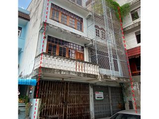 出售 7 卧室 商业空间 在 Yan Nawa, 曼谷
