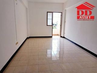 For sale 20 bed apartment in Mueang Samut Prakan, Samut Prakan