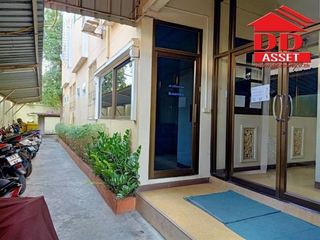 For sale 20 bed apartment in Mueang Samut Prakan, Samut Prakan