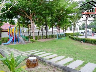Haus zum Kauf mit 2 Zimmer in Bang Lamung, Chonburi