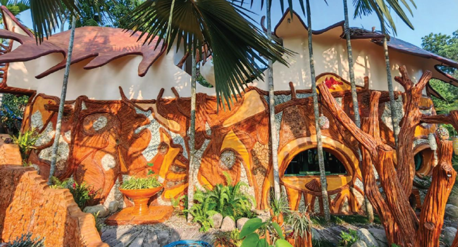For sale 22 bed villa in San Sai, Chiang Mai