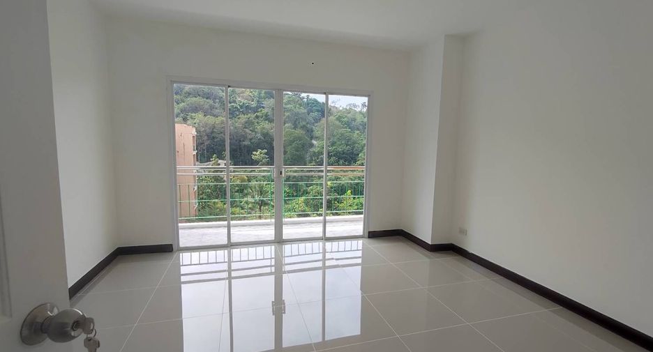 For sale 4 Beds apartment in Mueang Phuket, Phuket