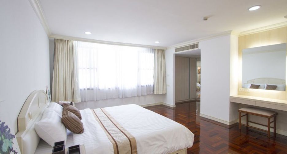 For rent 3 ベッドルーム apartment in Khlong Toei, Bangkok
