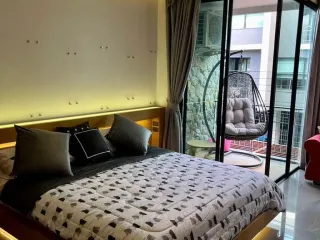 For sale 1 bed condo in Mueang Phuket, Phuket