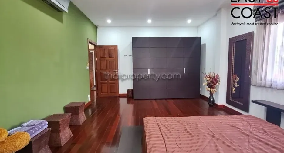 À vendre 5 chambres maison à Bang Lamung, Chonburi