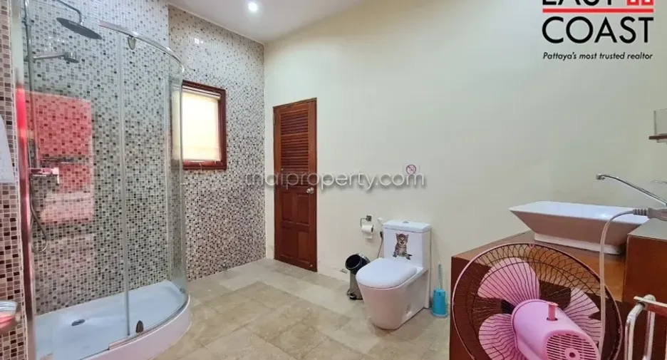 À vendre 5 chambres maison à Bang Lamung, Chonburi