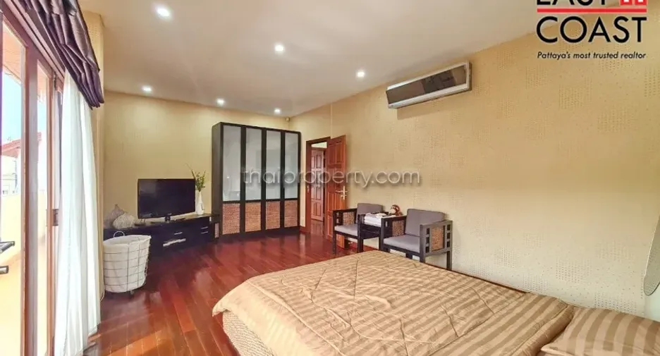 À vendre 5 chambres maison à Bang Lamung, Chonburi