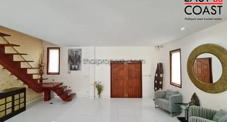 À vendre 5 chambres maison à Bang Lamung, Chonburi