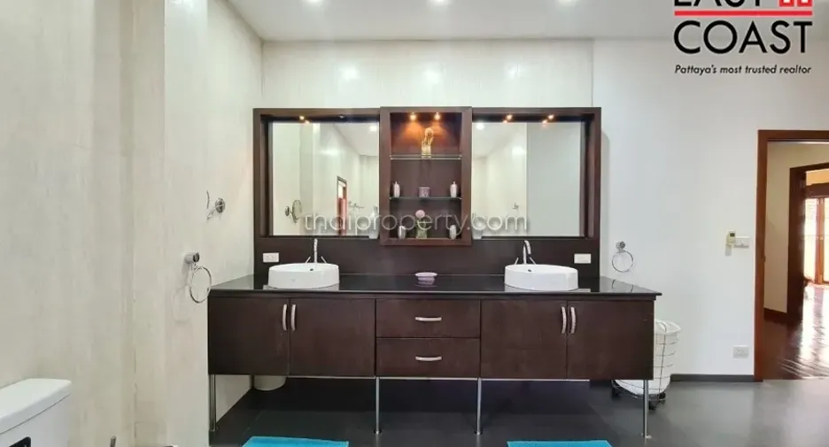À vendre 5 chambres maison à Bang Lamung, Chonburi