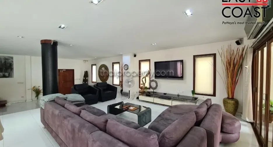 À vendre 5 chambres maison à Bang Lamung, Chonburi