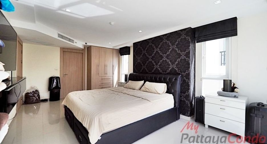 For sale 2 bedrooms condo in Bang Lamung, Chonburi