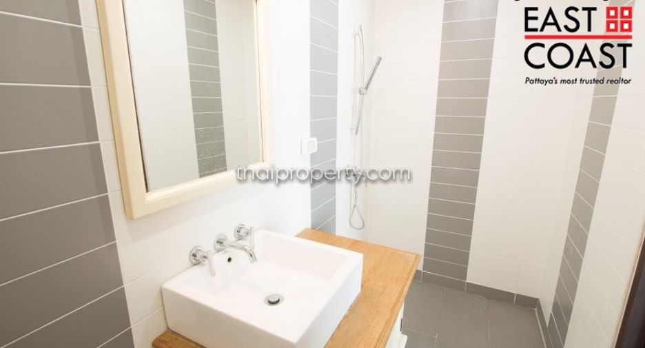 For sale studio condo in Bang Lamung, Chonburi