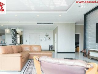 For rent and for sale 4 bed condo in Huai Khwang, Bangkok