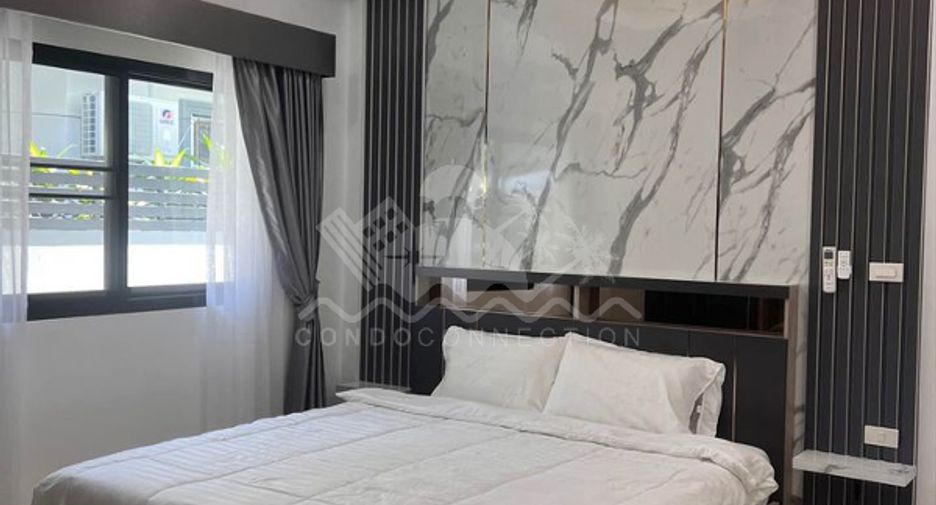 For rent 5 bed condo in East Pattaya, Pattaya