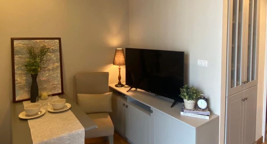 For rent 1 bed condo in Phaya Thai, Bangkok