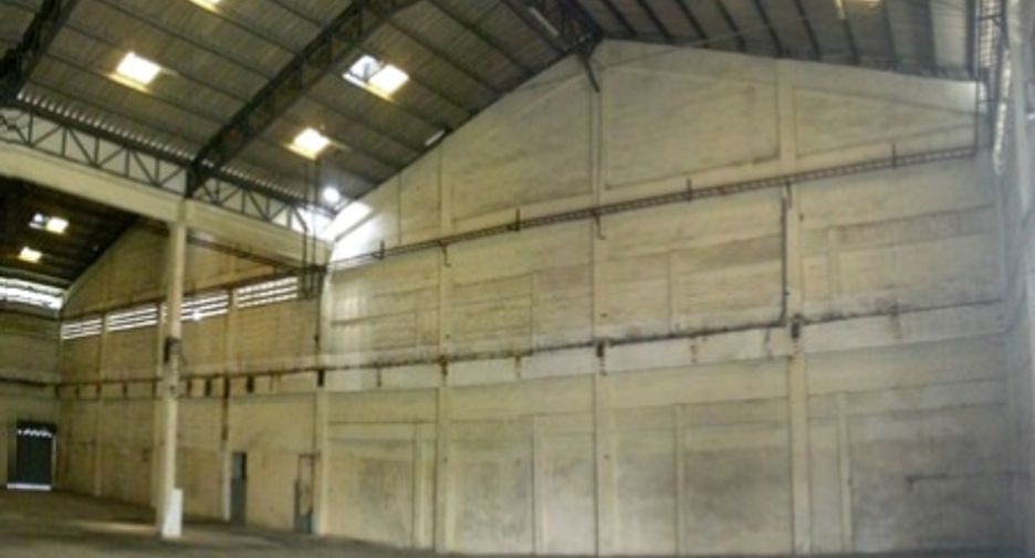 Almacén en venta en Bang Sao Thong, Samut Prakan