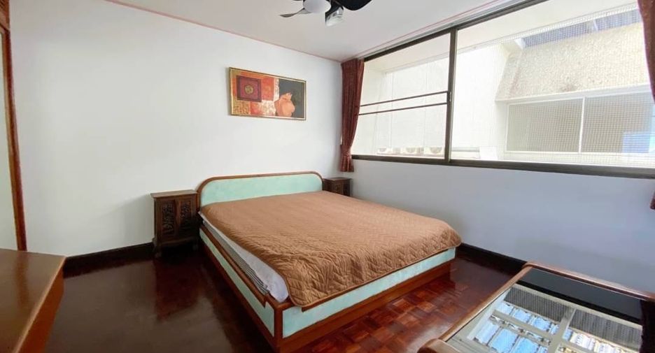 For sale 3 bed condo in Jomtien, Pattaya