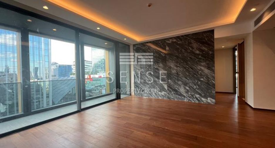 For sale 2 bedrooms condo in Khlong Toei, Bangkok