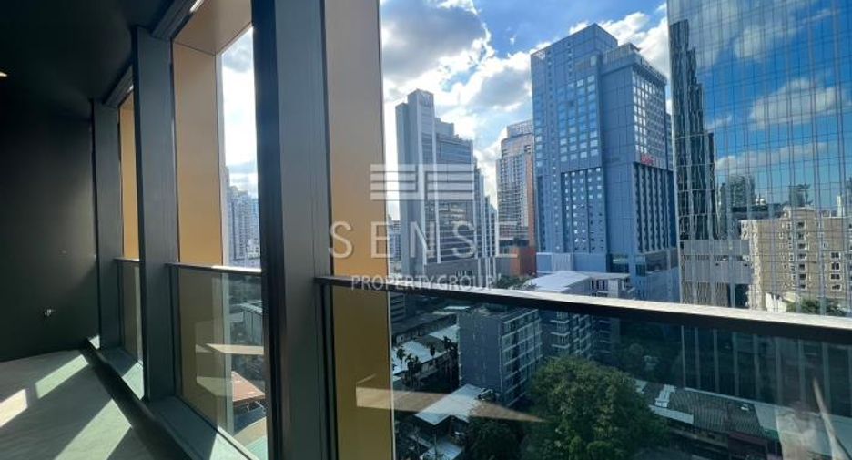 For sale 2 bedrooms condo in Khlong Toei, Bangkok