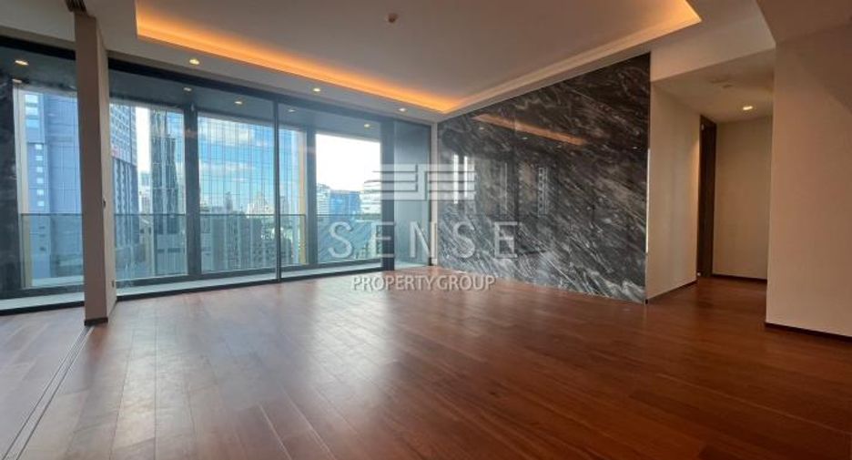 For sale 2 bedrooms condo in Khlong Toei, Bangkok