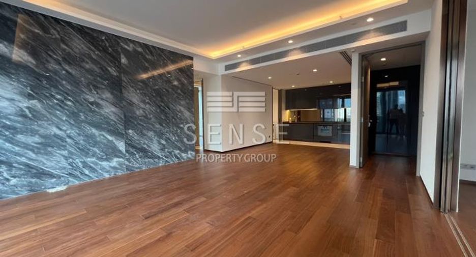 For sale 2 bedrooms condo in Khlong Toei, Bangkok