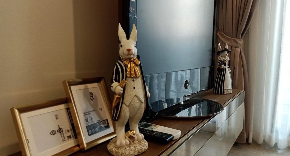 For rent 1 bed condo in Watthana, Bangkok