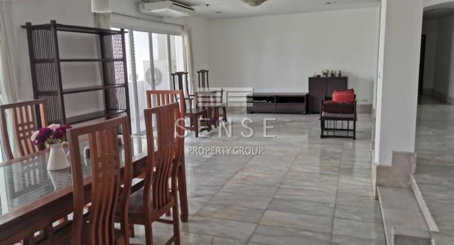 À vendre 3 chambres condo à Watthana, Bangkok