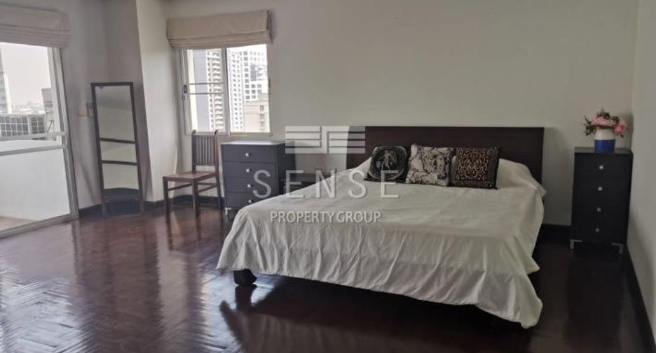 À vendre 3 chambres condo à Watthana, Bangkok