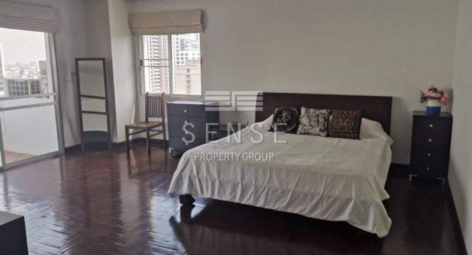 À vendre 3 chambres condo à Watthana, Bangkok