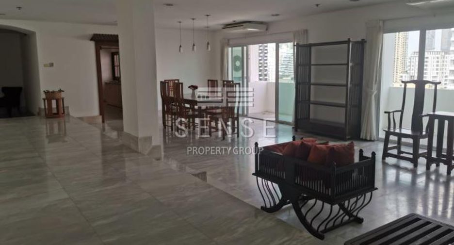 À vendre 3 chambres condo à Watthana, Bangkok