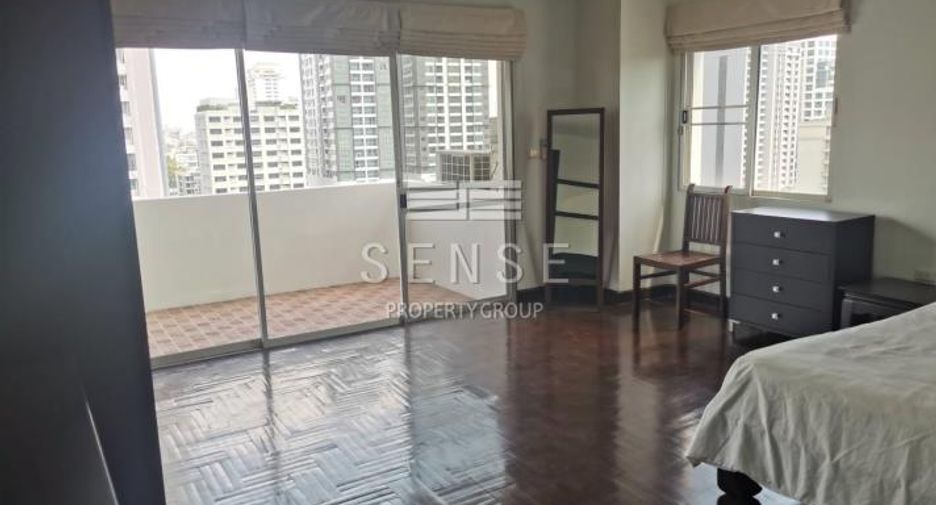 À vendre 3 chambres condo à Watthana, Bangkok