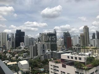 À vendre 3 chambres condo à Watthana, Bangkok