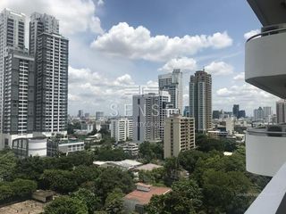 À vendre 3 chambres condo à Watthana, Bangkok