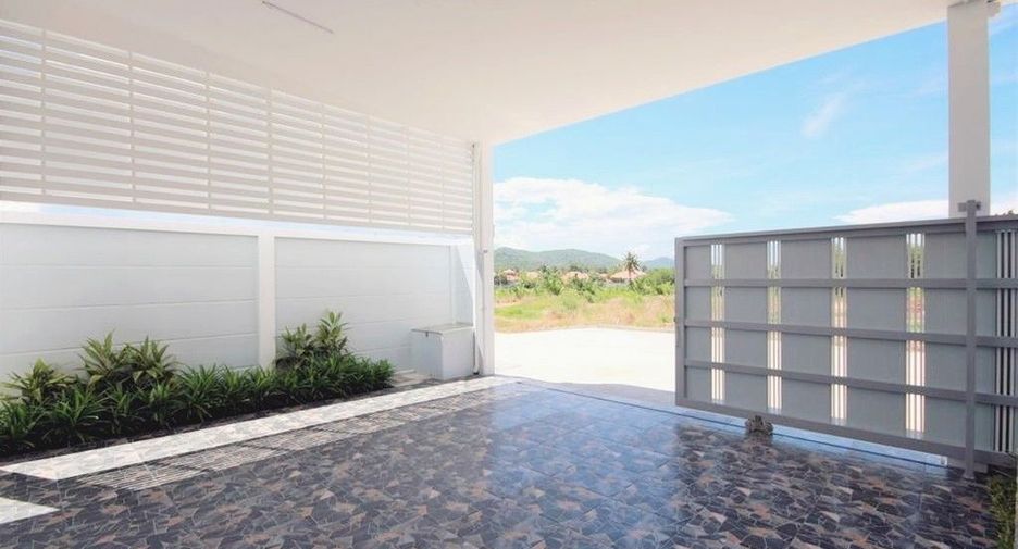 For sale 4 bed villa in Pran Buri, Prachuap Khiri Khan